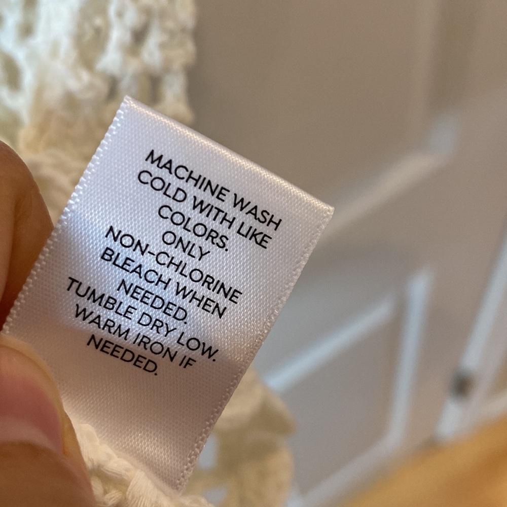 Westport Dressbarn Crotchet Ivory Top / coverup - Picture 9 of 9